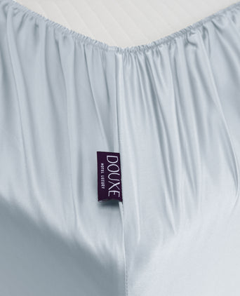 Fitted Sheet Egyptian Cotton Sateen 400TC | Pastel blue Fitted Sheet Egyptian Cotton Sateen 400TC | Pastel blue