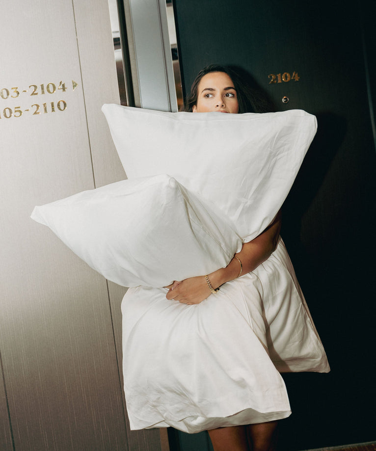 Set of 2 Pillowcases Hotel Okura Egyptian Cotton Sateen 600TC | White