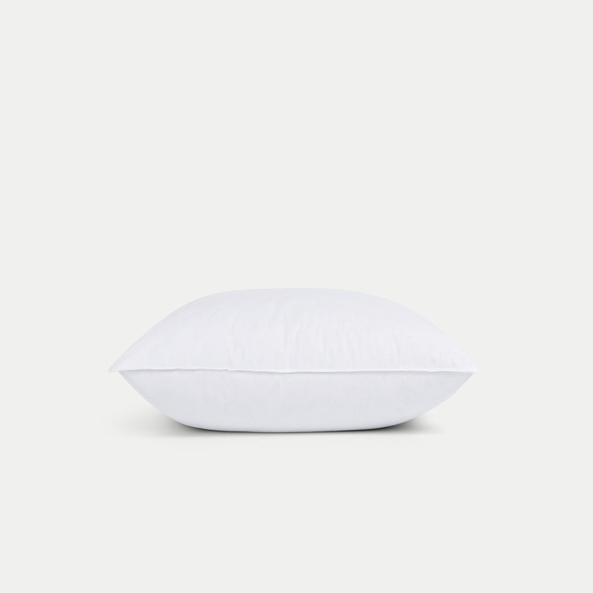 DOUXE Down Pillow 60x70 cm - Side sleeper EXTRA-FIRM