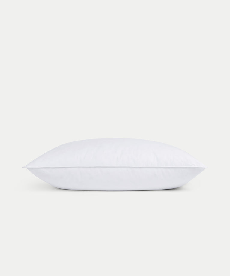 DOUXE Down Pillow 60x70 cm - Back/Side sleeper MEDIUM