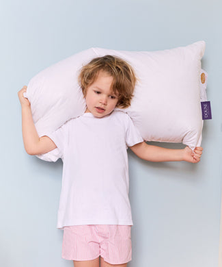 Kids Down Pillow 50 × 90 cm - Petit Hôtel Kids Down Pillow 50 × 90 cm - Petit Hôtel