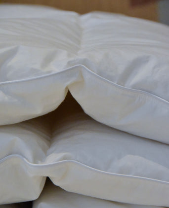 Original All Year Plus Duvet - Down & Feathers | Outlet Original All Year Plus Duvet - Down & Feathers | Outlet