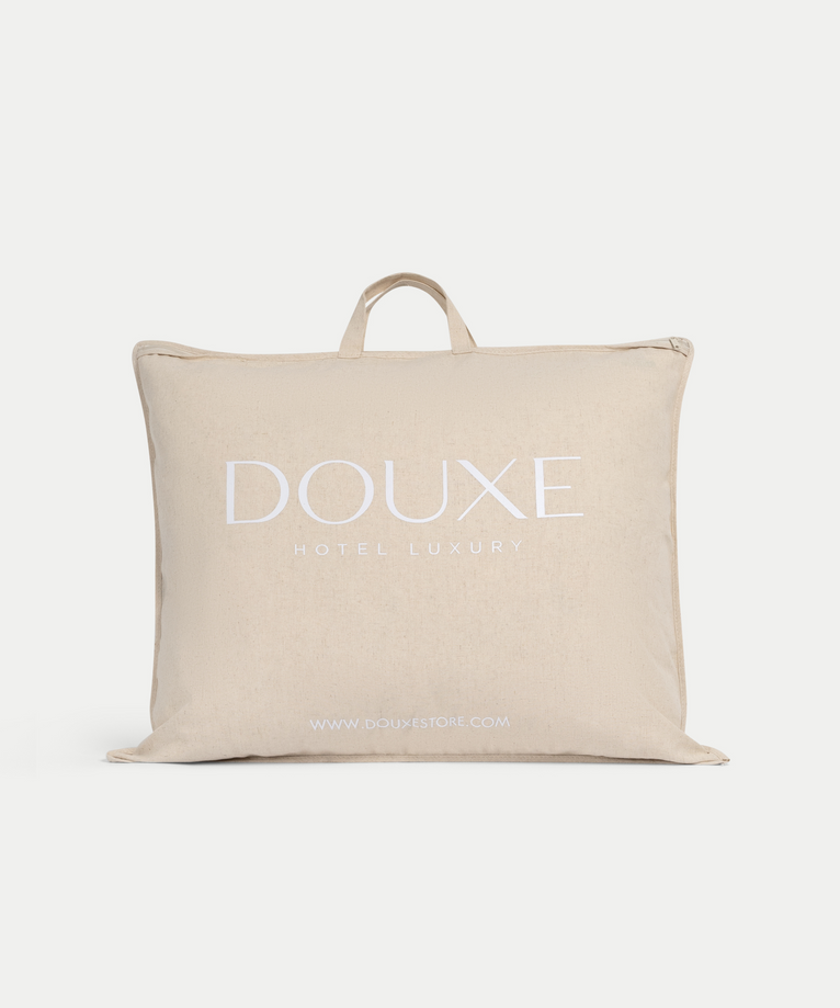 Kids Down Pillow 50 × 70 cm - Petit Hôtel