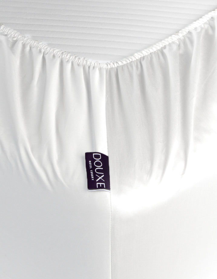 Duvet Cover Set & Fitted Sheet Sateen | White